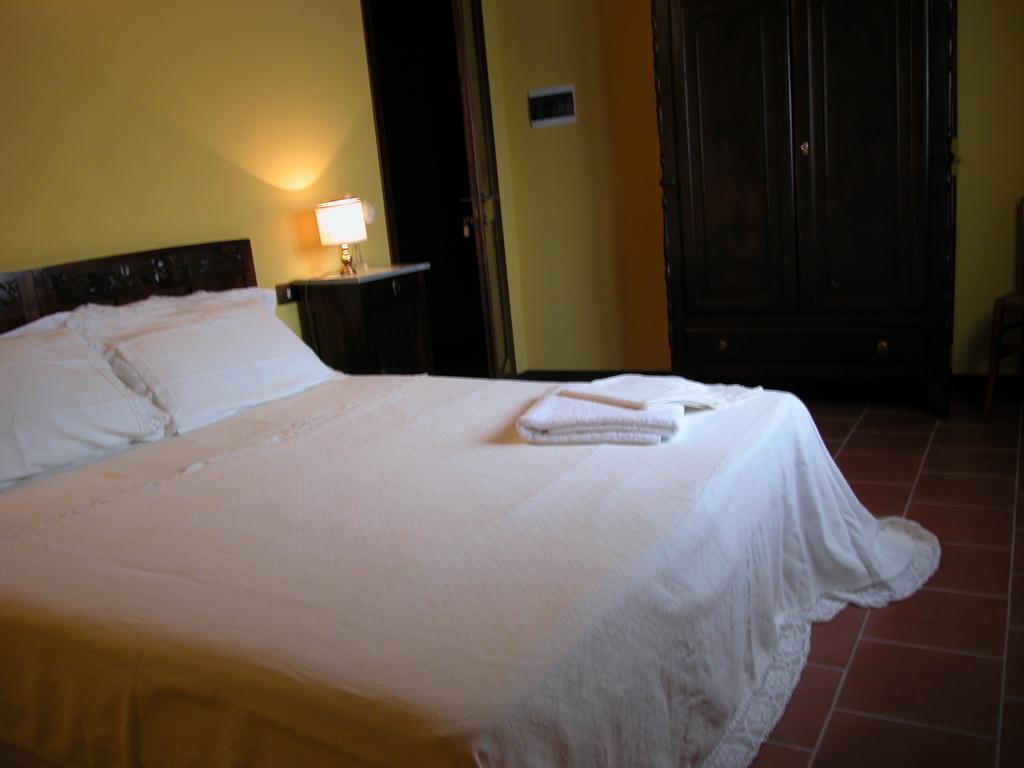 Agriturismo Casa Garello Salice Terme Room photo